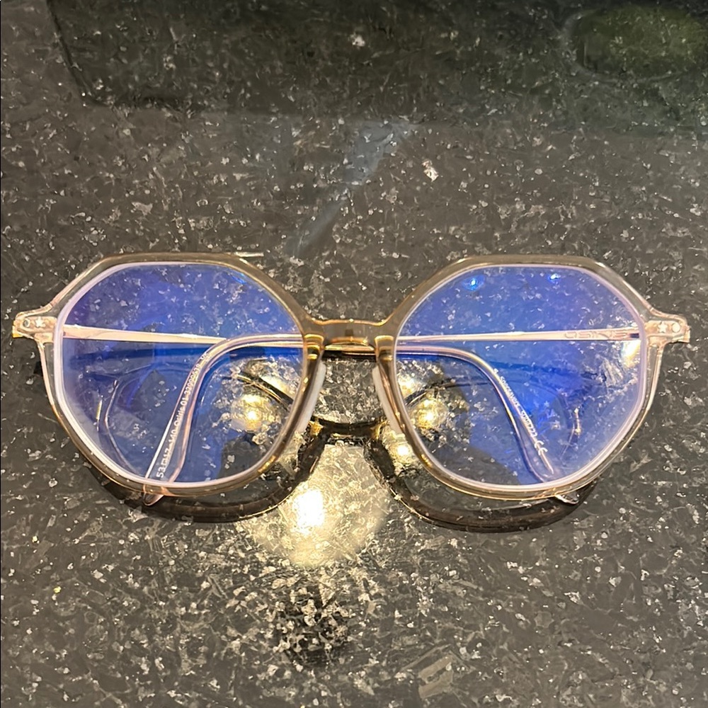 Light amber frame glasses